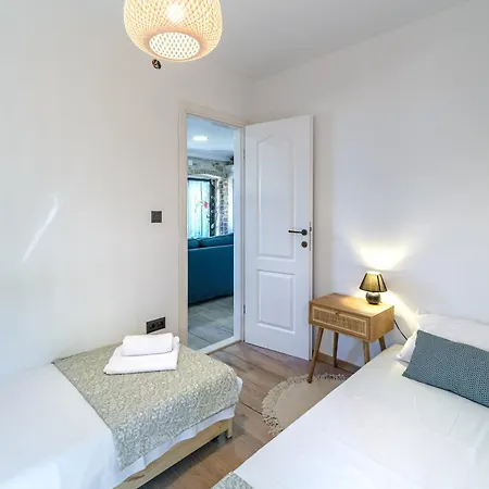 Fortuna Apartment Nerezisca